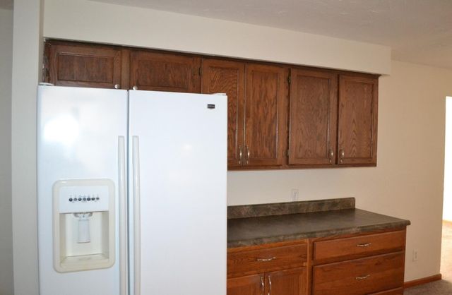 2683 Home Orchard Drive 2683 Home Orchard Drive, Springfield, OH 45503