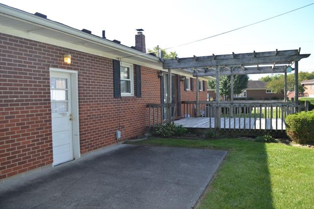 2683 Home Orchard Drive 2683 Home Orchard Drive, Springfield, OH 45503