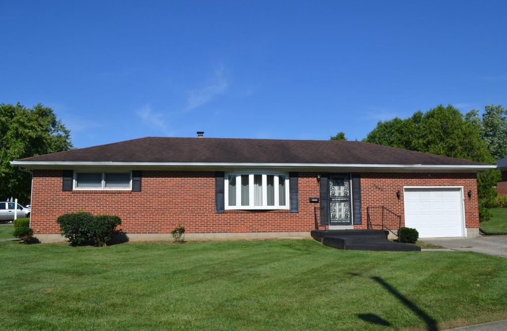 2683 Home Orchard Drive 2683 Home Orchard Drive, Springfield, OH 45503