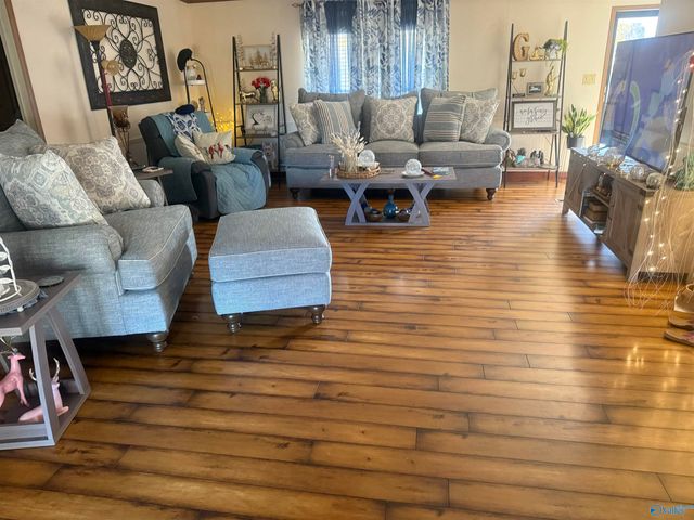 4615 County Road 22, Centre, AL 35960