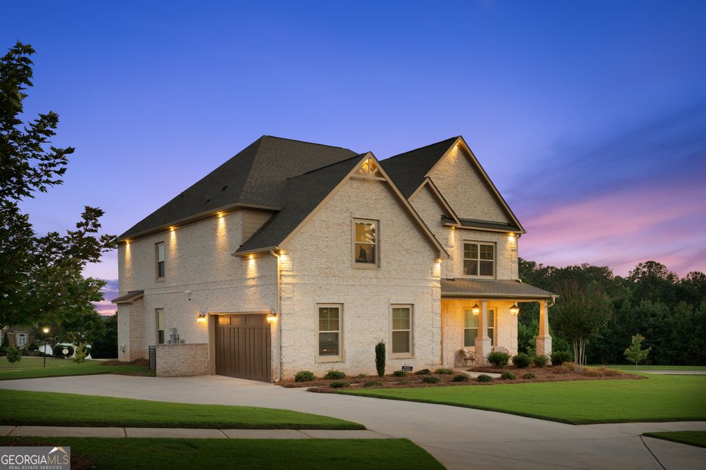 1528 Windward Drive, Locust Grove, GA 30248