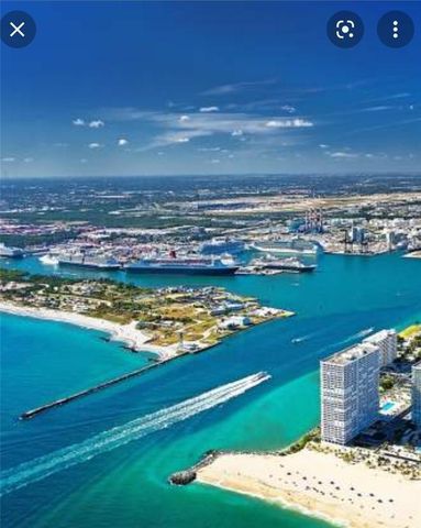1121 SW 15th Avenue, Fort Lauderdale, FL 33312