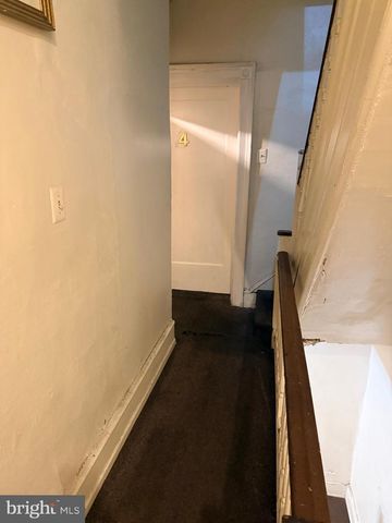 1332 W HUNTING PARK AVE, Philadelphia, PA 19140