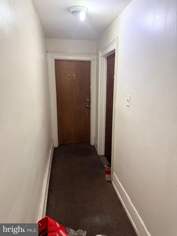 1332 W HUNTING PARK AVE, Philadelphia, PA 19140
