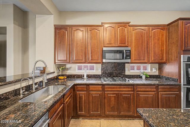 13155 W MONTEREY Way, Litchfield Park, AZ 85340