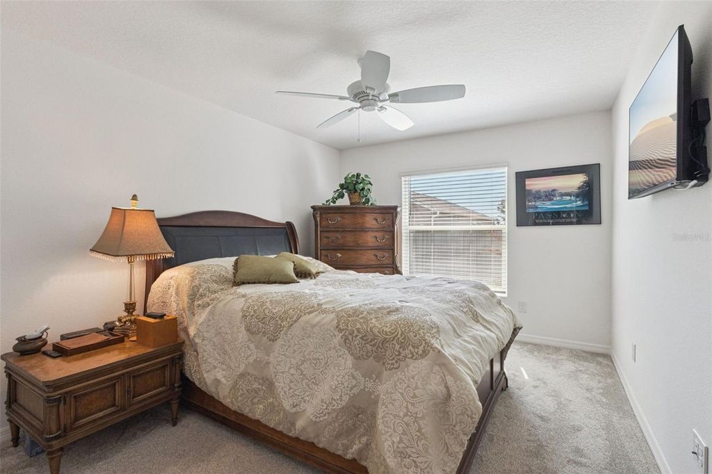 Image 14 of property listing at 2378 YOUNGMANN LOOP, The Villages, FL 32163