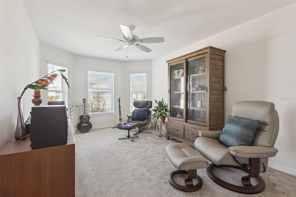 Image 24 of property listing at 2378 YOUNGMANN LOOP, The Villages, FL 32163