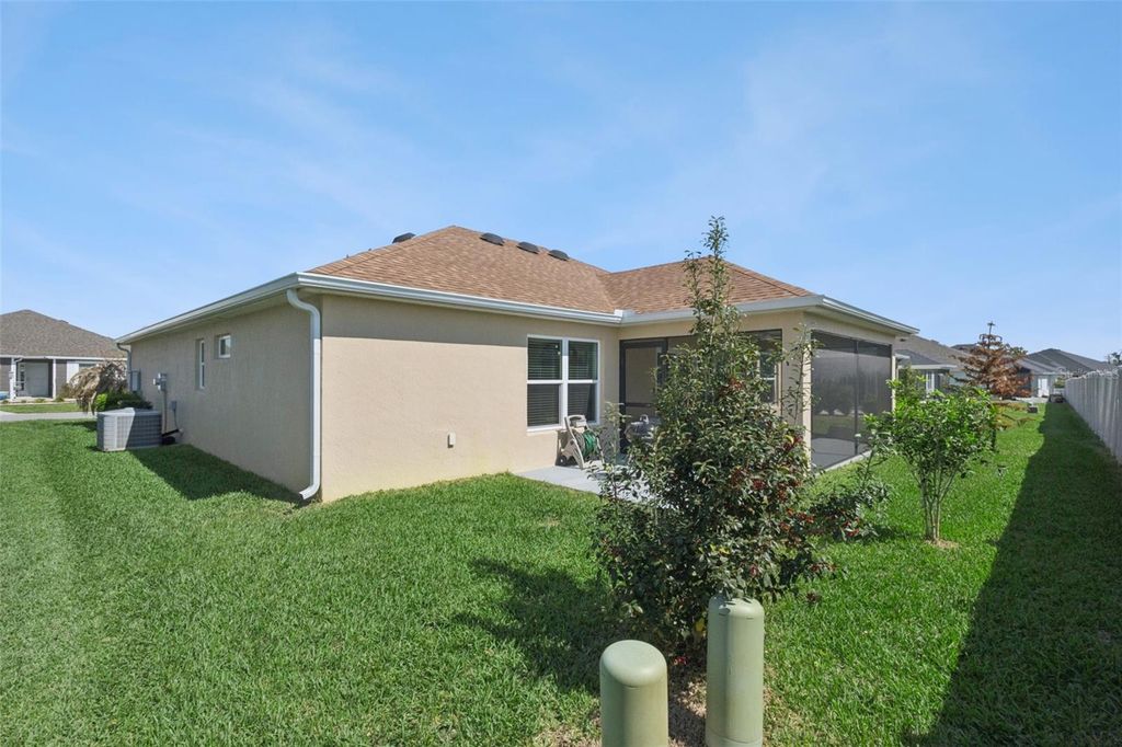 Image 29 of property listing at 2378 YOUNGMANN LOOP, The Villages, FL 32163