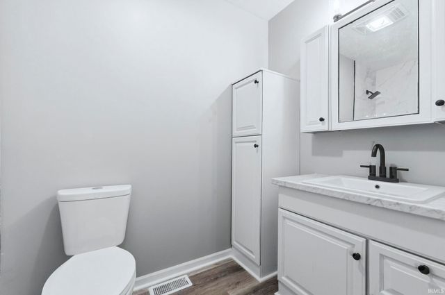 5006 Woodlea Avenue, Fort Wayne, IN 46835