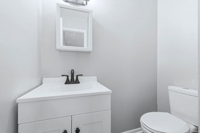 5006 Woodlea Avenue, Fort Wayne, IN 46835