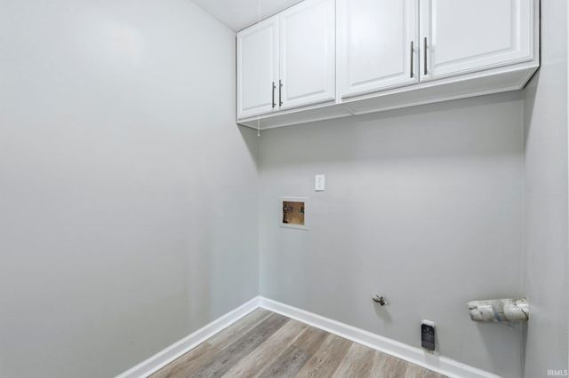 5006 Woodlea Avenue, Fort Wayne, IN 46835