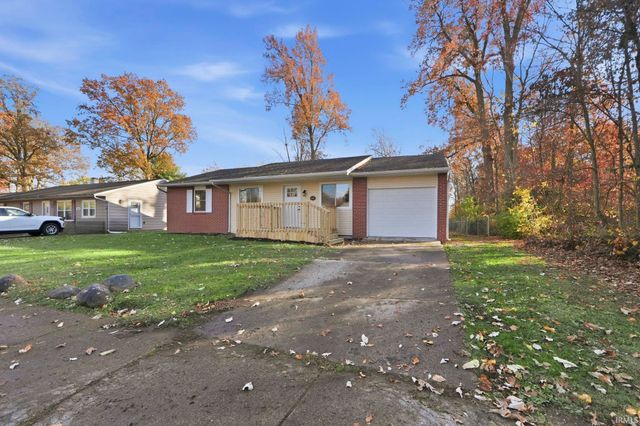 5006 Woodlea Avenue, Fort Wayne, IN 46835