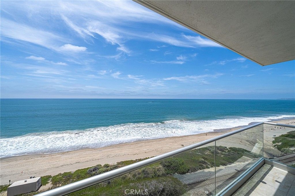 Image 3 of property listing at 267 Avenida Lobeiro D, San Clemente, CA 92672