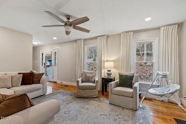 104 Trailwood Court, Chapel Hill, NC 27516