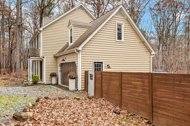 104 Trailwood Court, Chapel Hill, NC 27516