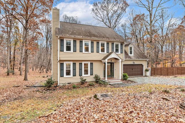 104 Trailwood Court, Chapel Hill, NC 27516