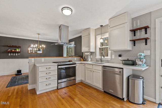 104 Trailwood Court, Chapel Hill, NC 27516