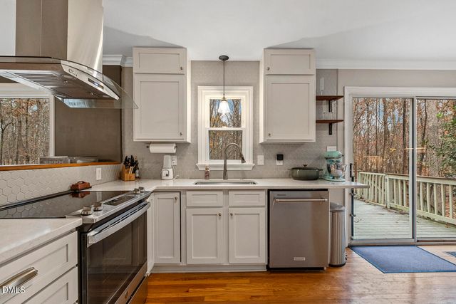 104 Trailwood Court, Chapel Hill, NC 27516