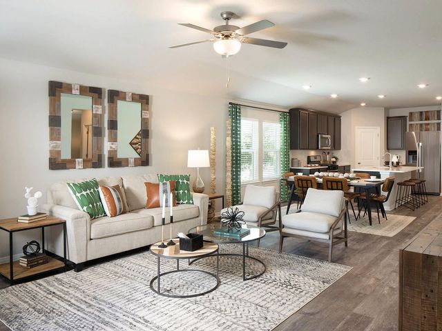 448 El Capitan LOOP, Dripping Springs, TX 78620