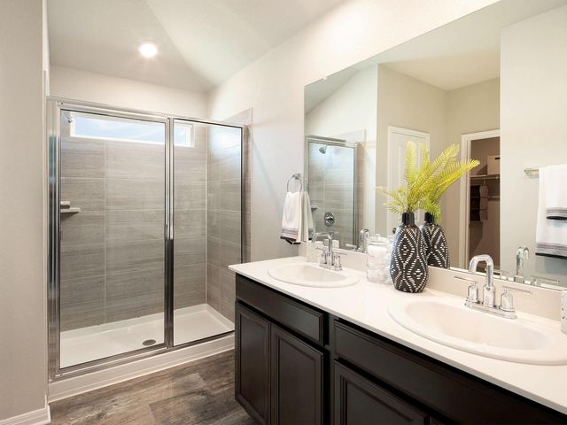 448 El Capitan LOOP, Dripping Springs, TX 78620