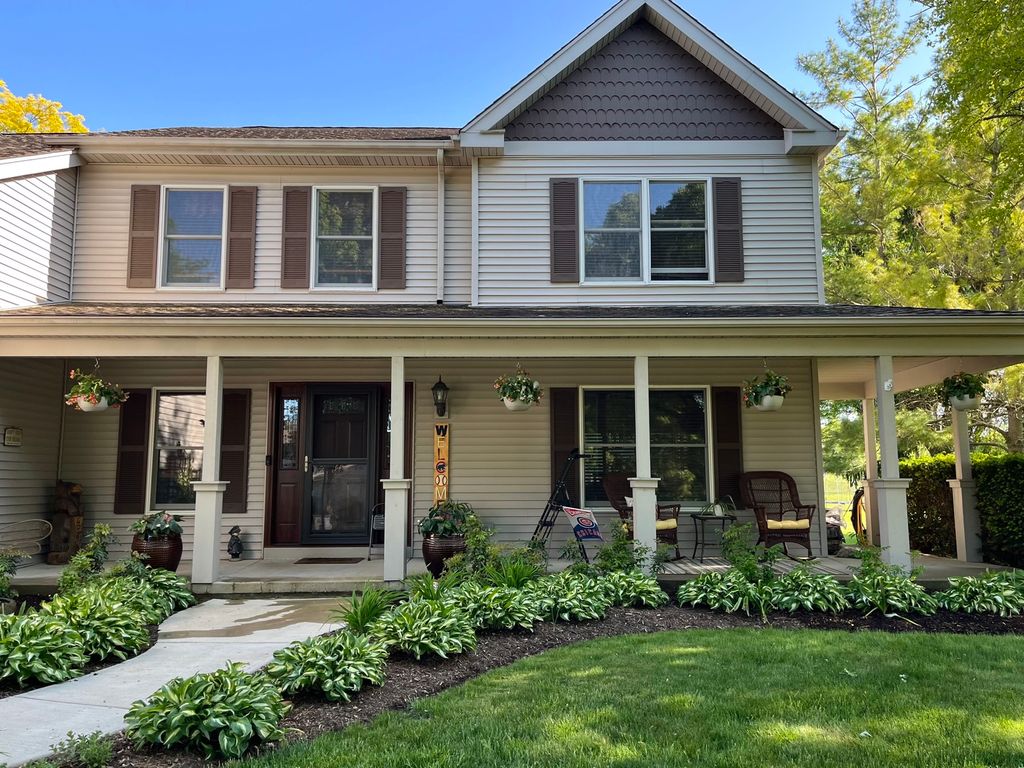 731 Jamestowne Road, Sleepy Hollow, IL 60118