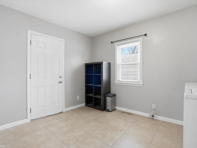 20629 Hollywood Street, Harper Woods, MI 48225