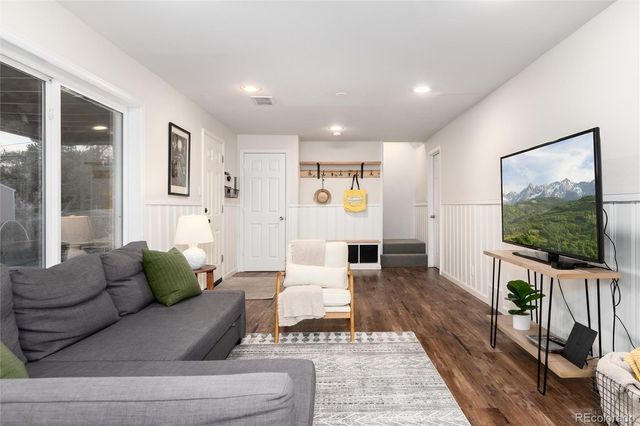 4811 S Kalamath Street, Englewood, CO 80110