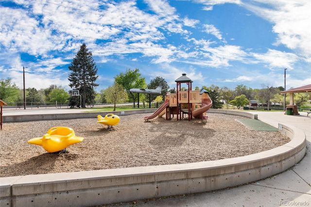 4811 S Kalamath Street, Englewood, CO 80110