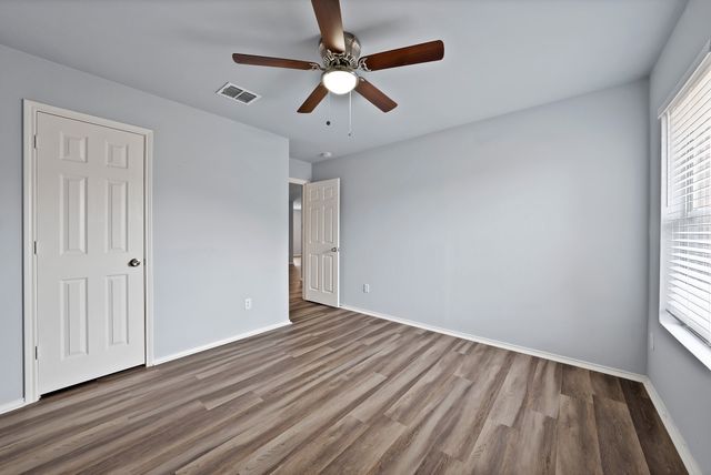 1401 Whitewater Drive, Little Elm, TX 75068