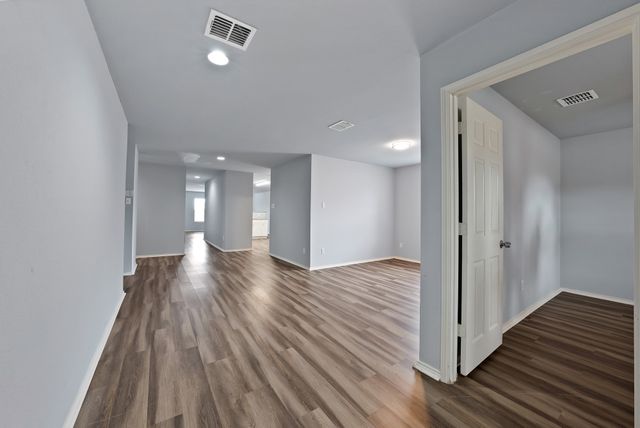 1401 Whitewater Drive, Little Elm, TX 75068