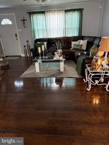 2932 CLINTON ST, Camden, NJ 08105