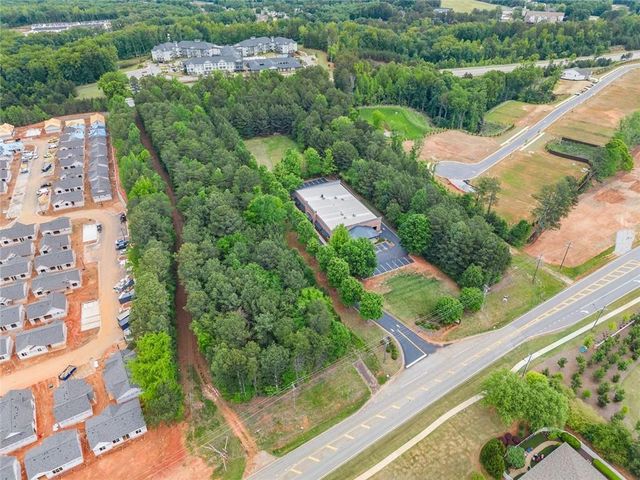 5378 Thompson Mill Road, Hoschton, GA 30548