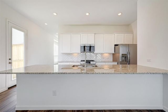 5731 Foggy Vine Court, Fulshear, TX 77441