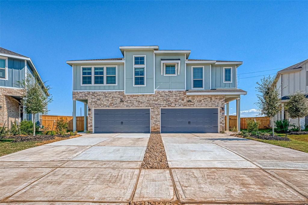 5731 Foggy Vine Court, Fulshear, TX 77441