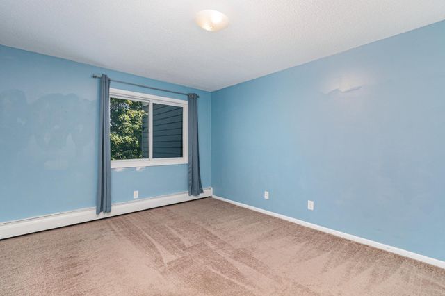 333 8th Street SE 316, Minneapolis, MN 55414