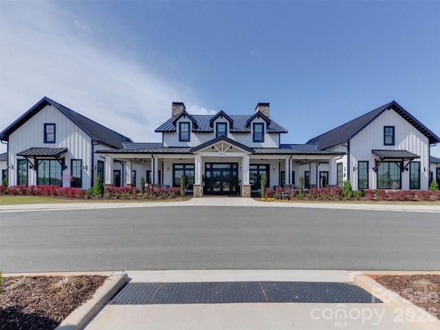 15229 Windward Lane, Lancaster, SC 29720