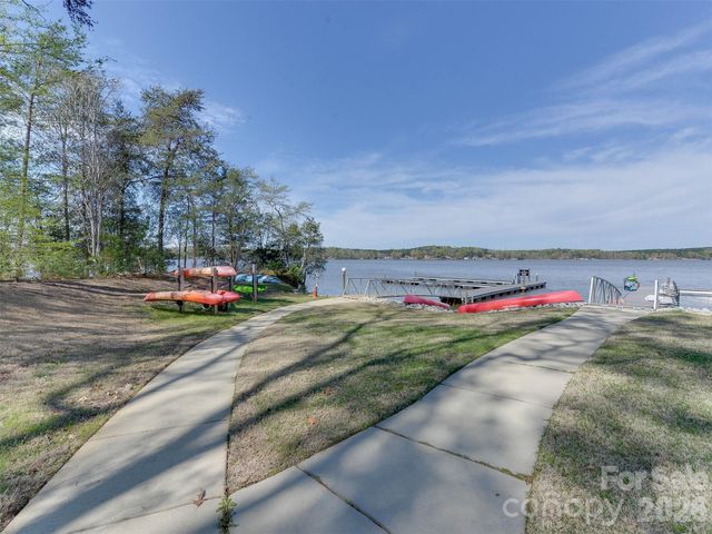 15229 Windward Lane, Lancaster, SC 29720