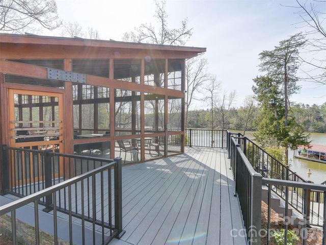 15229 Windward Lane, Lancaster, SC 29720