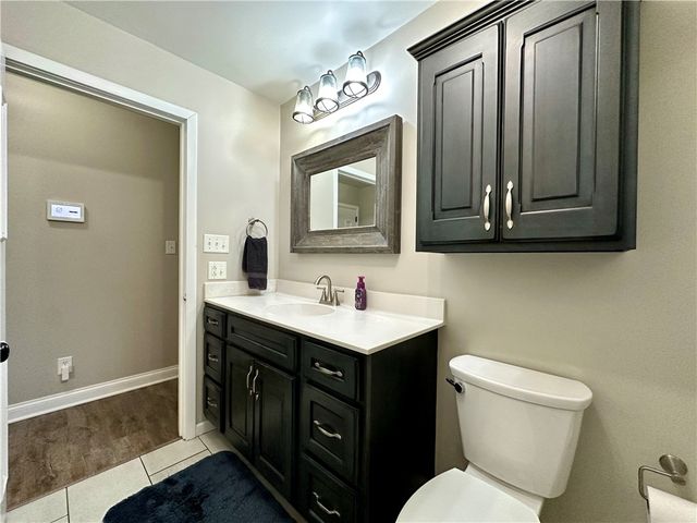 12 Cochran Dr, Neshannock Twp, PA 16105