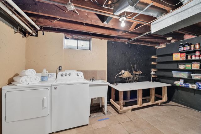 5929 Queen Avenue S, Minneapolis, MN 55410
