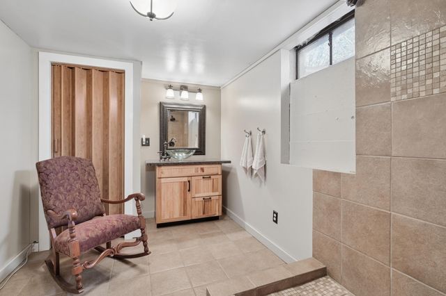 5929 Queen Avenue S, Minneapolis, MN 55410