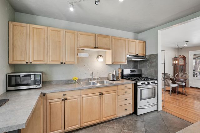 5929 Queen Avenue S, Minneapolis, MN 55410