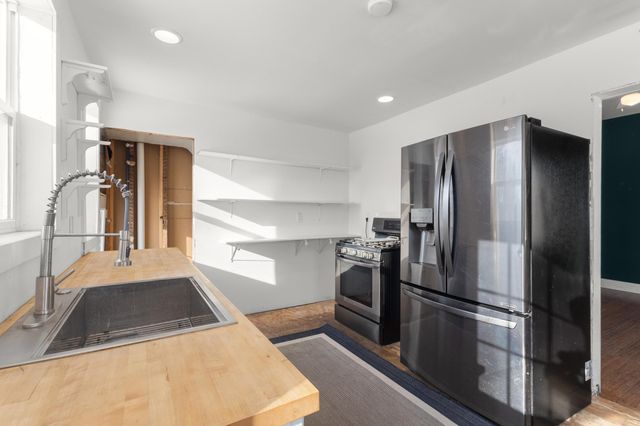 317 1st Street W, Waconia, MN 55387