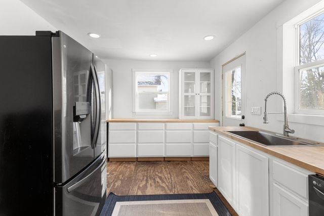 317 1st Street W, Waconia, MN 55387