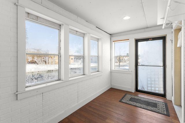 317 1st Street W, Waconia, MN 55387