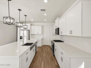 15612 W HONEYSUCKLE Drive, Surprise, AZ 85387