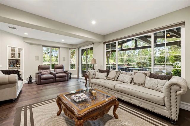 26801 Van Gogh Lane, Valencia, CA 91355