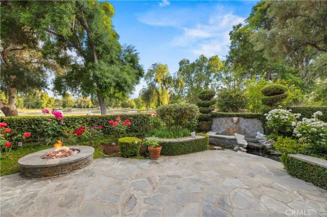 26801 Van Gogh Lane, Valencia, CA 91355