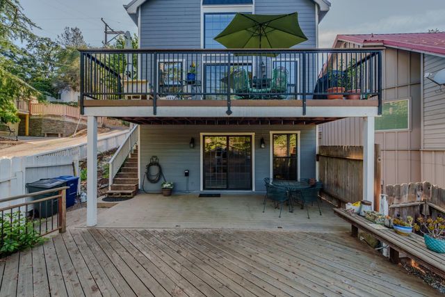 100 Dennis St, Sutter Creek, CA 95685