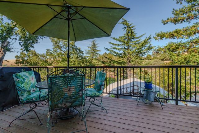 100 Dennis St, Sutter Creek, CA 95685